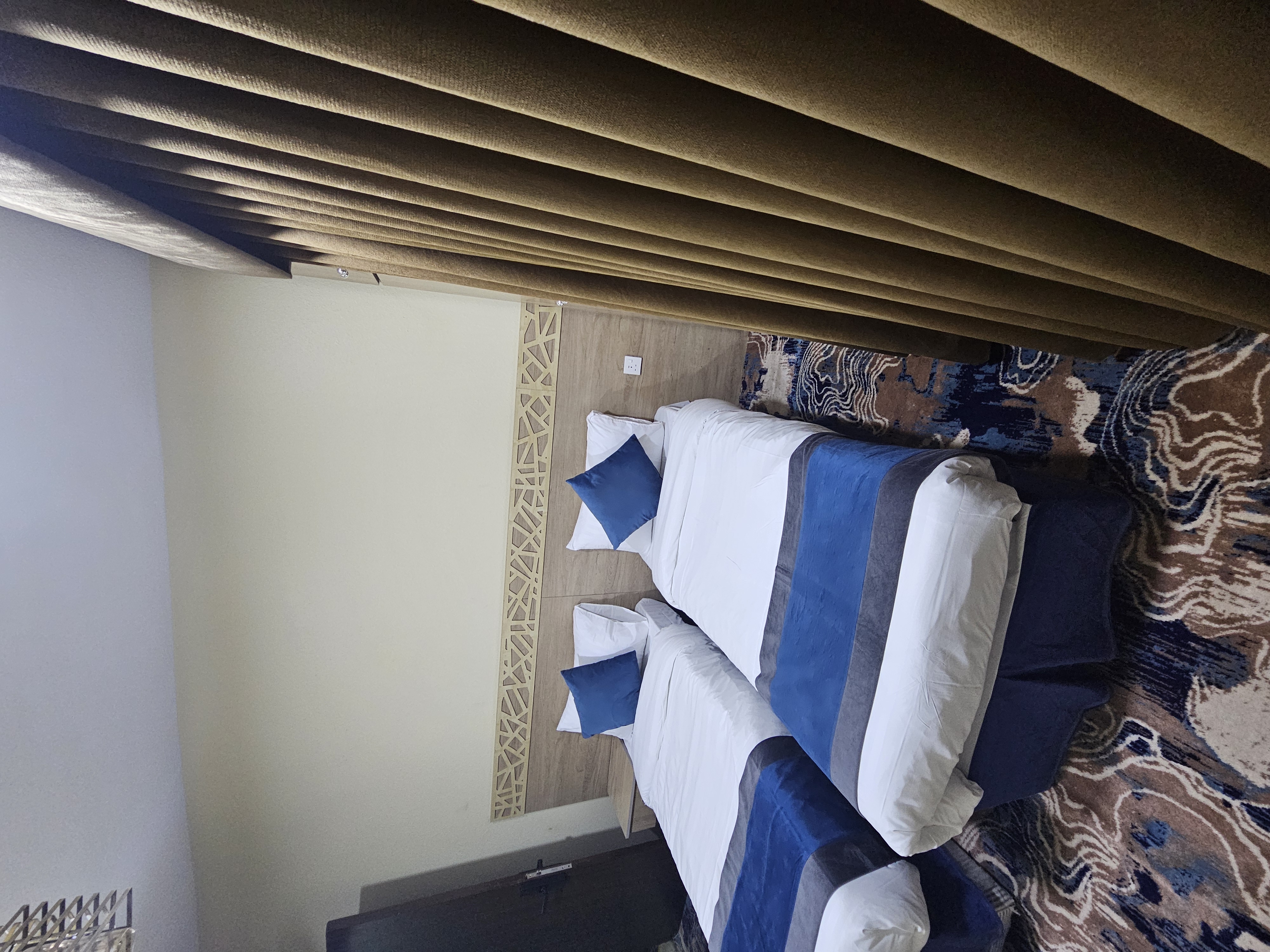 وحده رقم ٦٣
