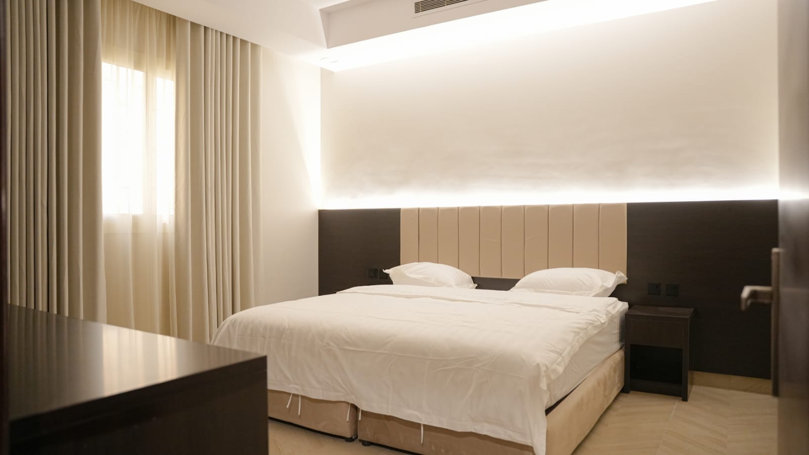 307-شقه فاخره بموقع مميز ودخول ذاتي