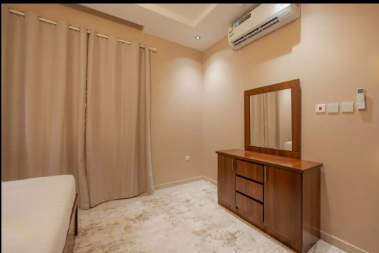 سويت مميز بغرفه وصاله توصيل من المطار