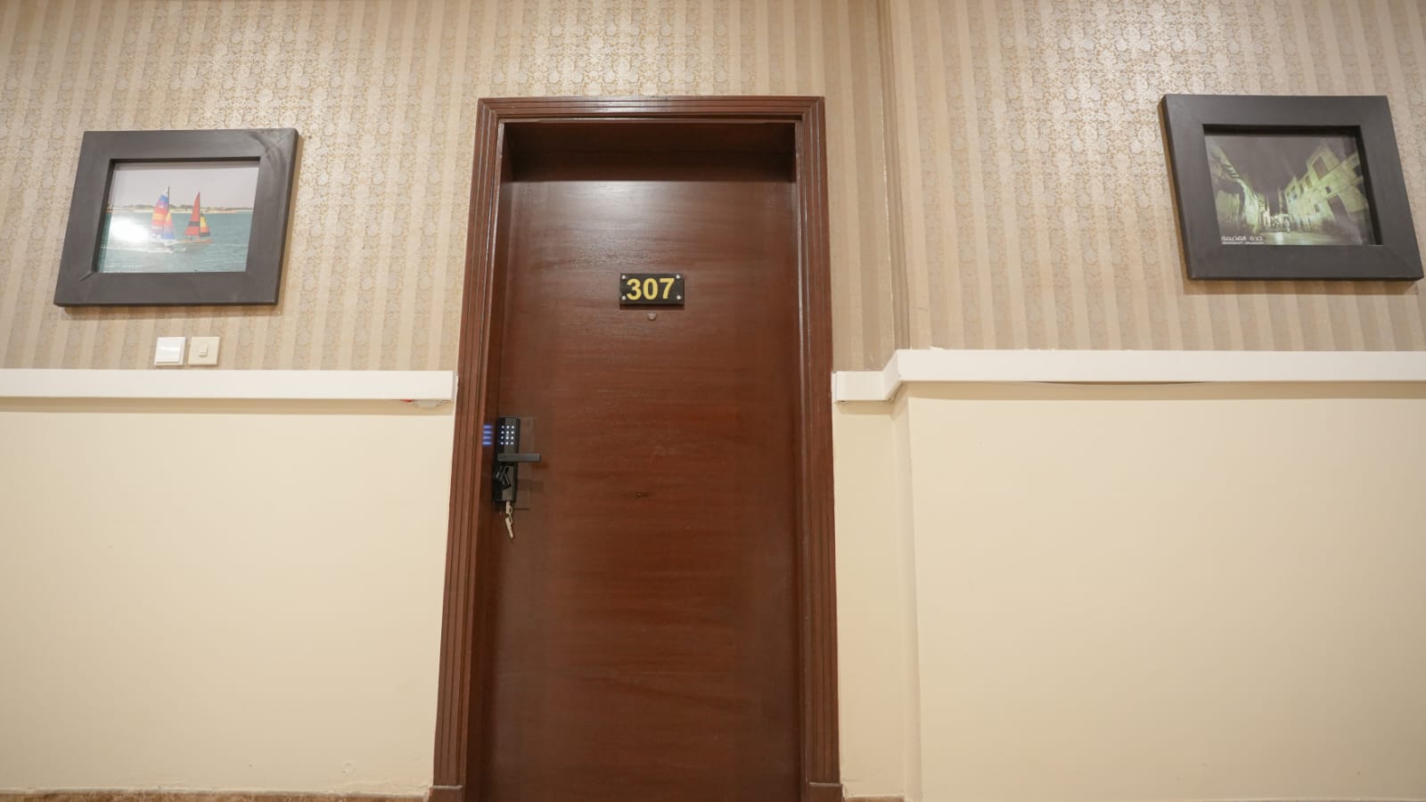 307-شقه فاخره بموقع مميز ودخول ذاتي